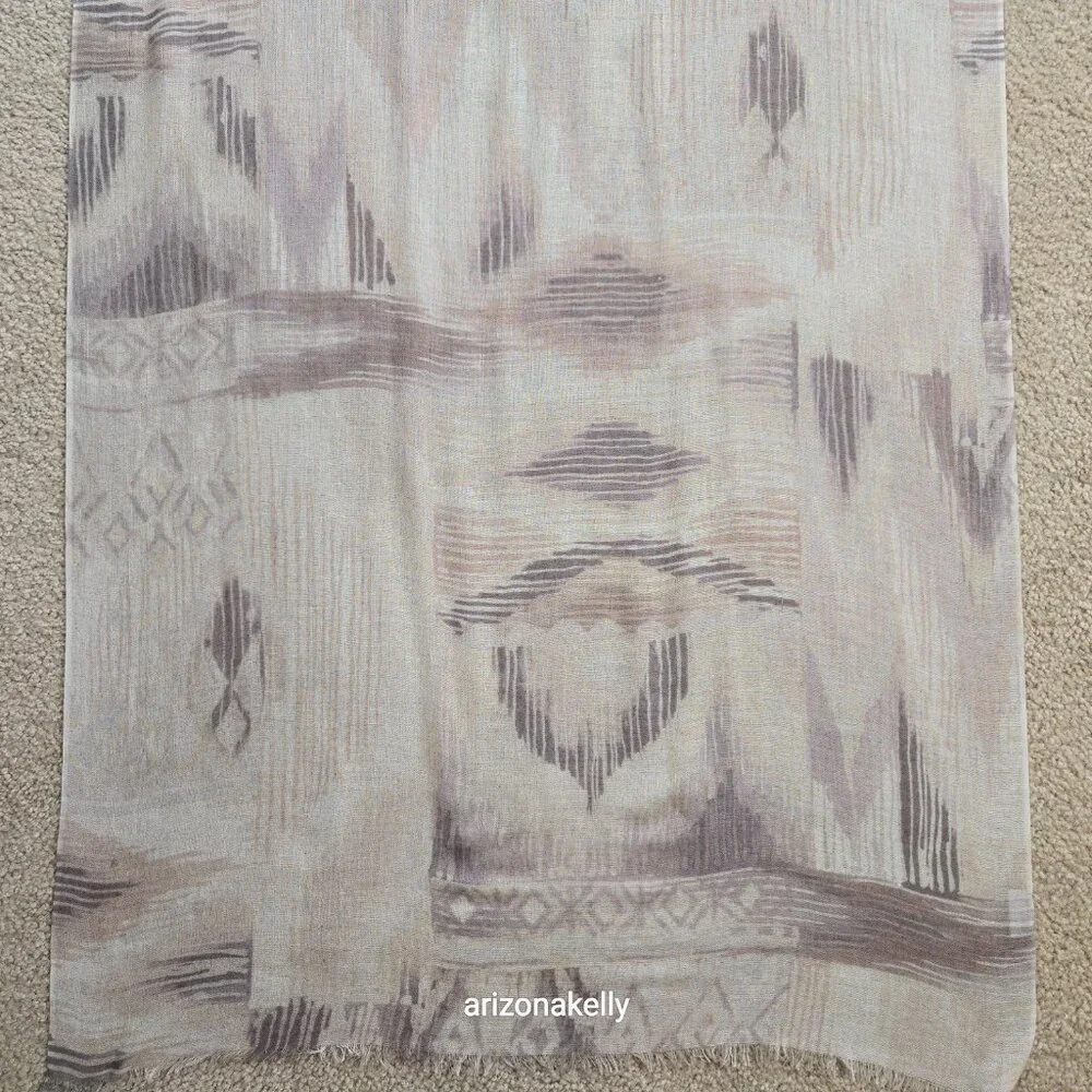 Kinross Silk & Cashmere Lightweight Scarf in Neutral Colors